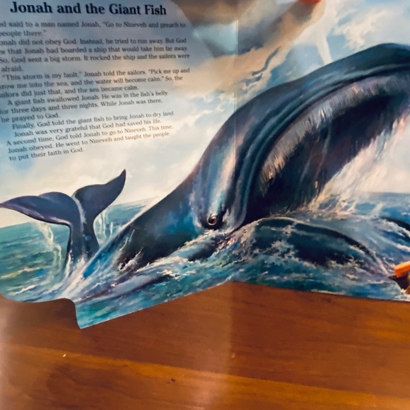 VTG Bible Stories At Your Fingertips Board Book - Picture 3 of 5